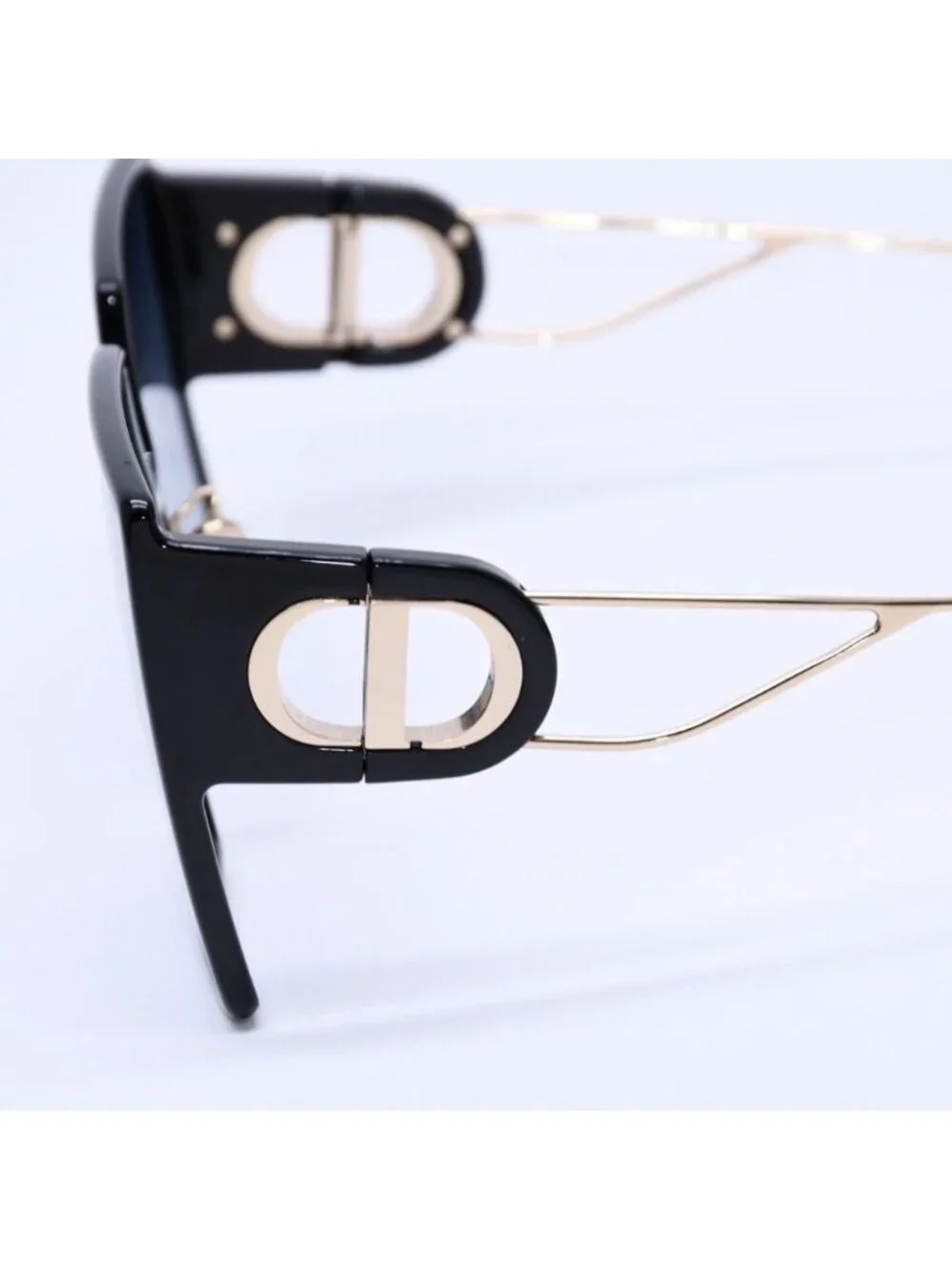 Dior Square Frame Sunglasses 58 15 Eyewear Gold